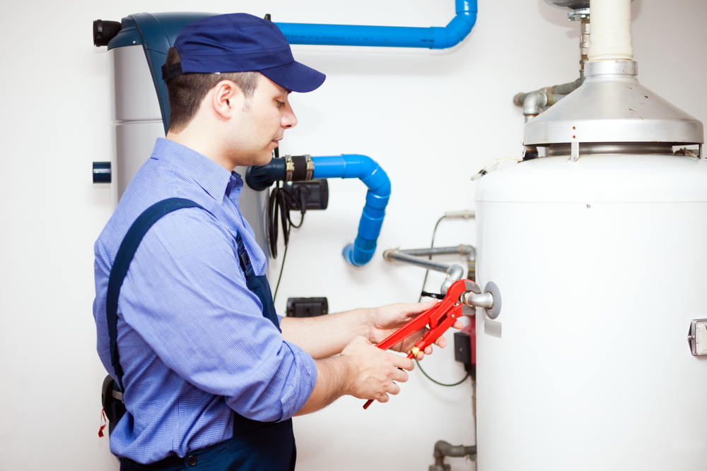 Emergency water heater replacement Orange County, water heater repair, hot water tank replacement, plumber near me, emergency plumber, 24/dog 7 plumber, Rooter John, CA